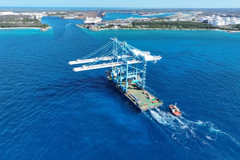 2025 1117 TWO STS CRANES